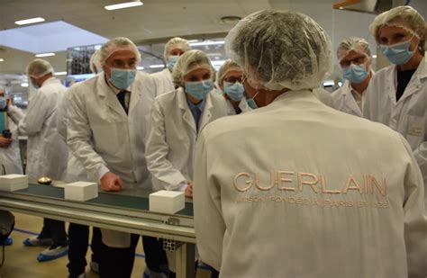 A Chartres, l'usine Guerlain : le savoir.